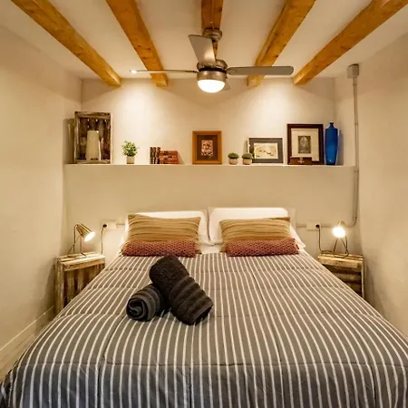 Apartment En El Corazon De Tarragona. Planta Baja Con Patio. Tarragona