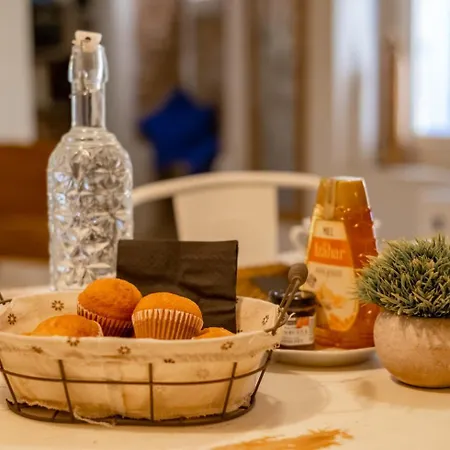 En El Corazon De Tarragona. Planta Baja Con Patio. Apartmán