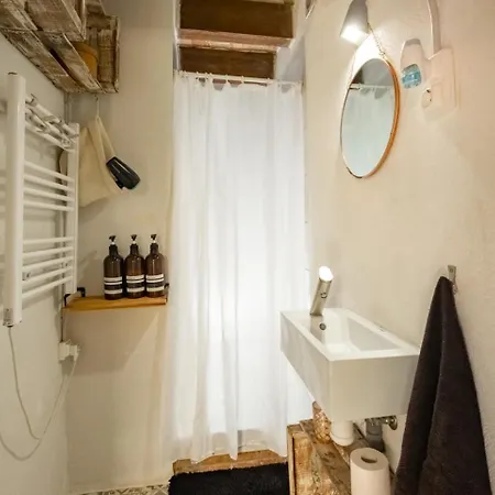 En El Corazon De Tarragona. Planta Baja Con Patio. Apartmán